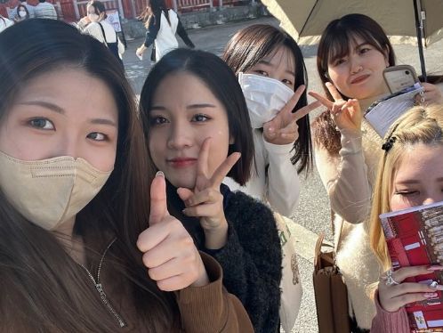 学生たちの日常の写真