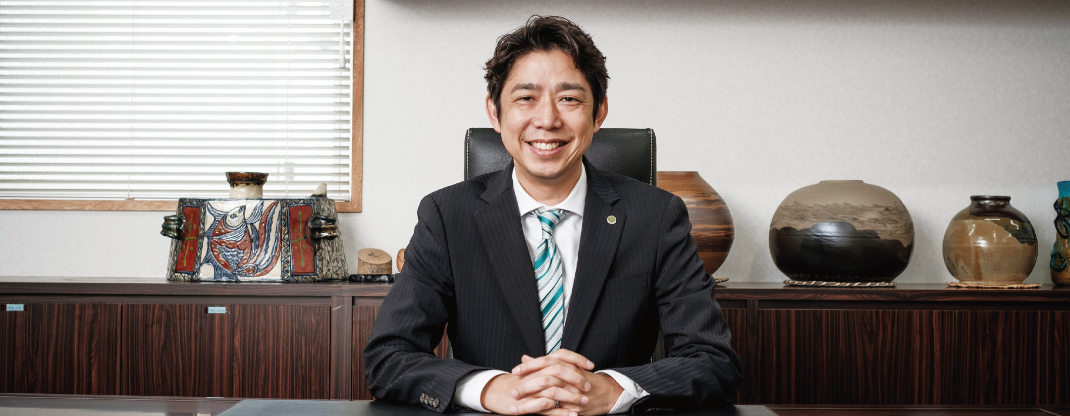 学校法人KBC学園 理事長 大城圭永